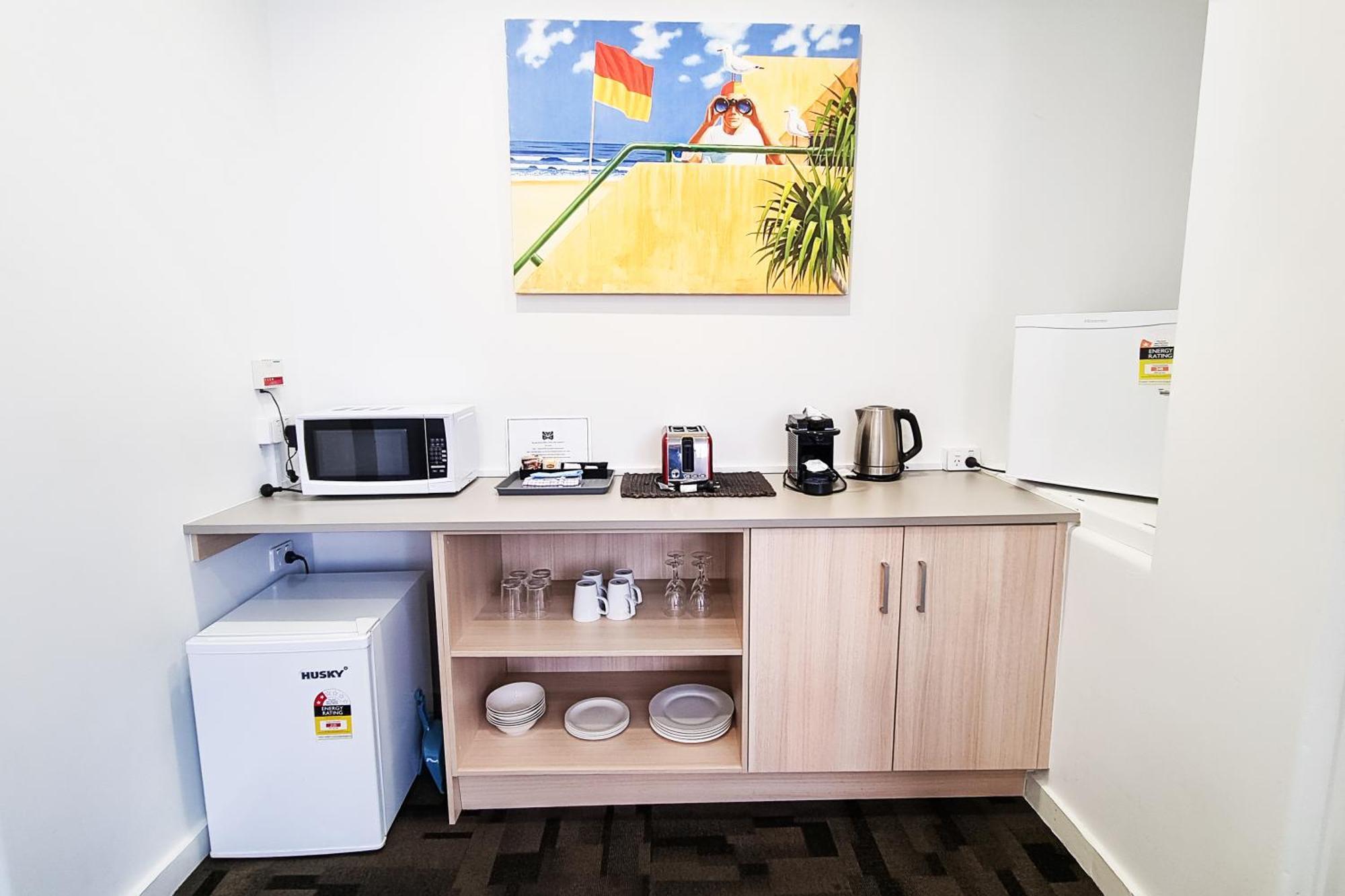 Tiki Hotel Apartments Surfers Paradise Голд-Кост Екстер'єр фото